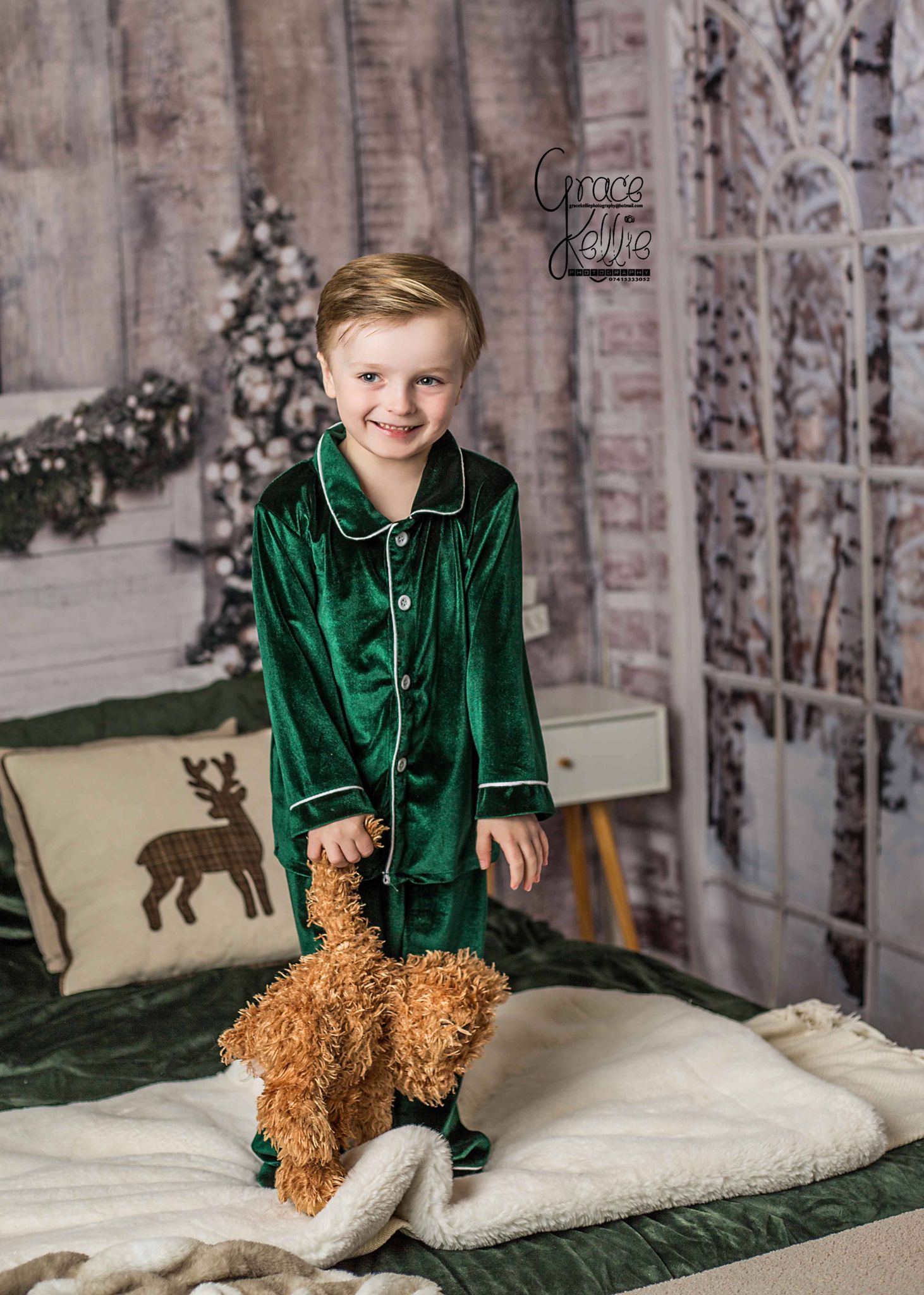 Boys Luxury Green Velvet Pyjamas - Pretty personal gifting