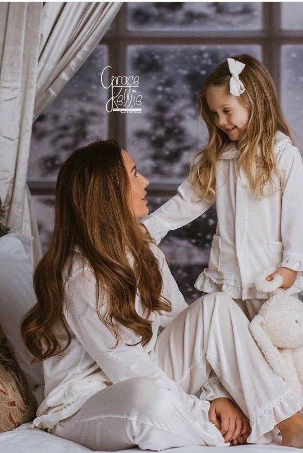 Women's Luxury White Velvet Pyjamas - Pretty personal gifting