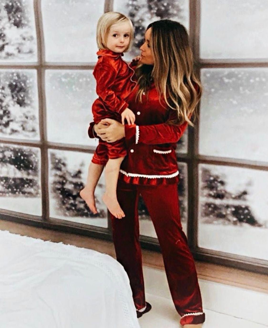 Women's Luxury Red Velvet Frill Pyjamas – Pretty personal gifting